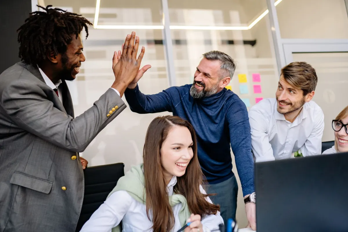 Comment améliorer son bien‑être au travail : guide pratique 2026