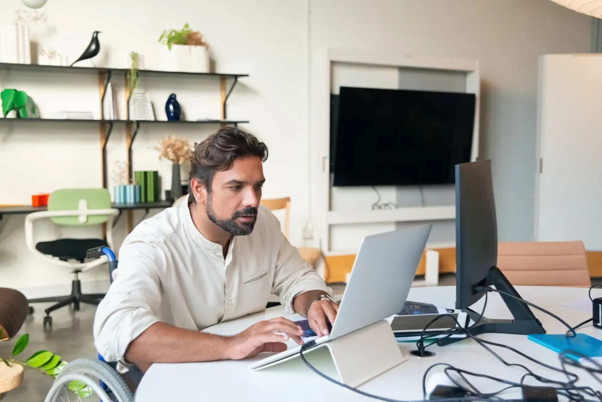 Parler de son handicap à son employeur : quand et comment ?