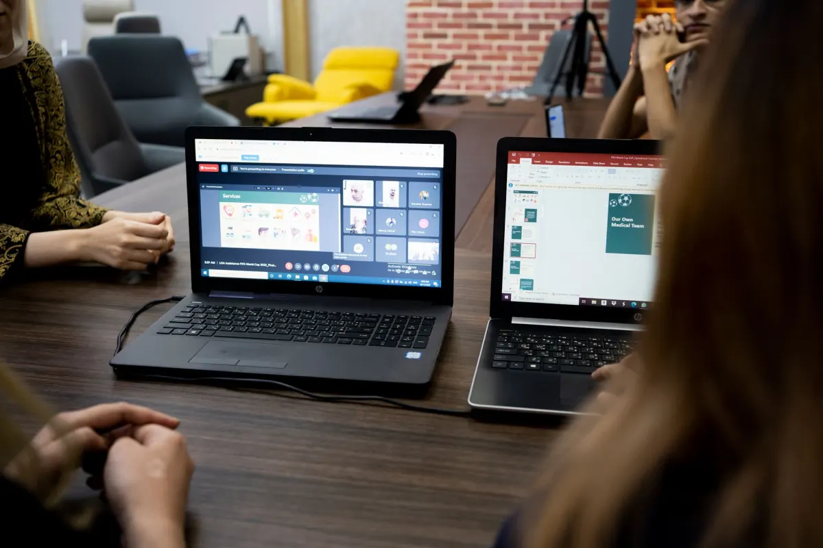 Bien manager ses équipes en télétravail : Guide complet