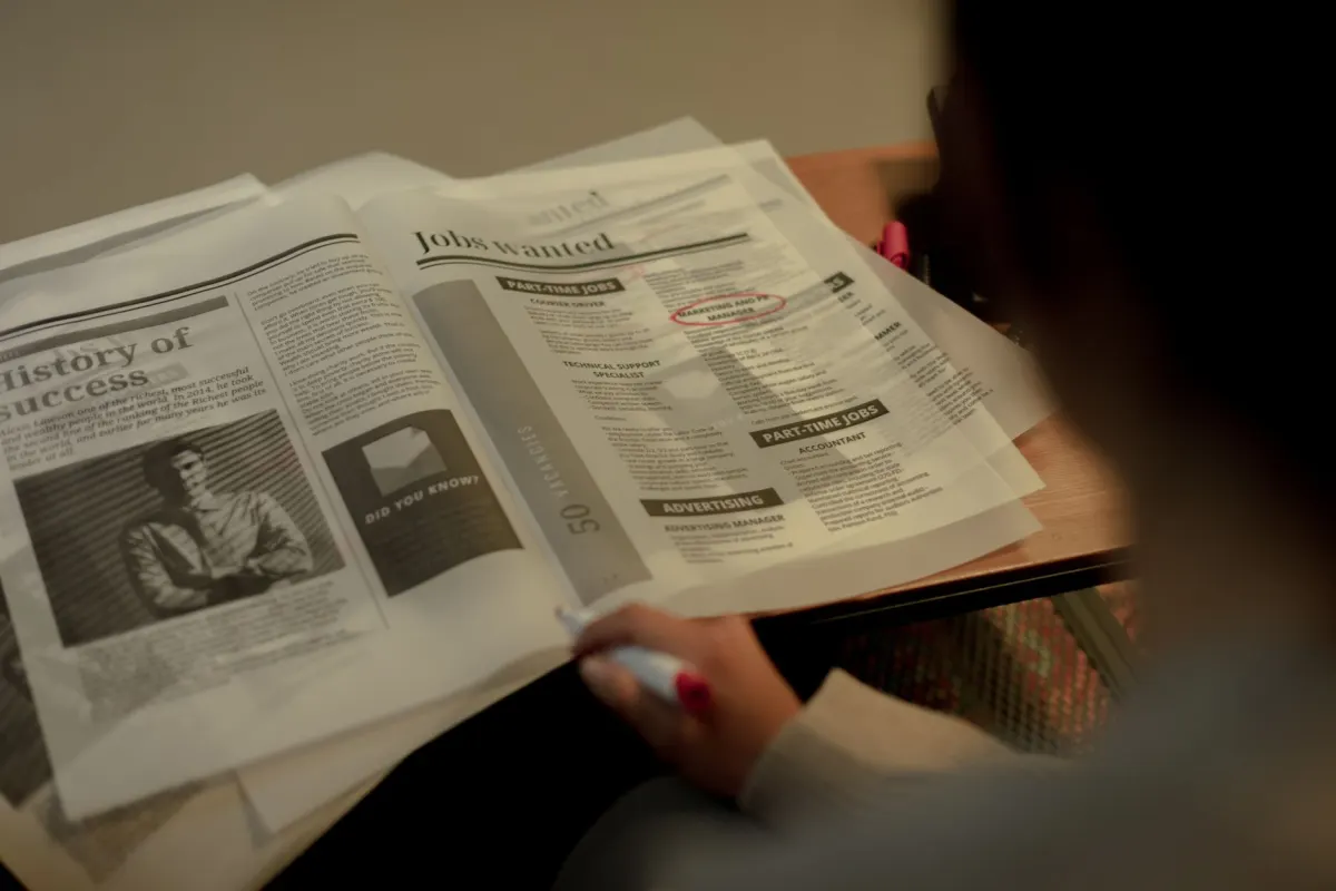 Tout savoir sur la radiation de Pôle Emploi (France Travail) : causes, procédures et recours